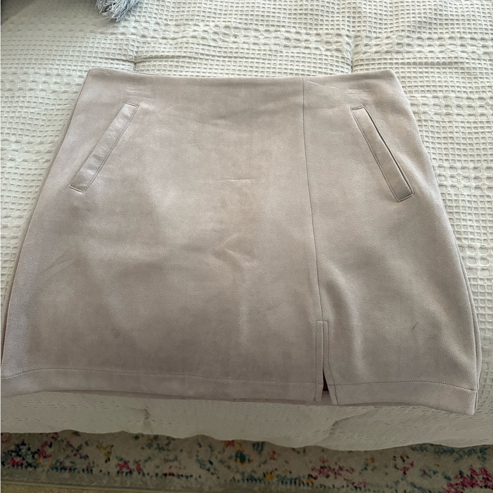 Elegant Beige Suede Skirt